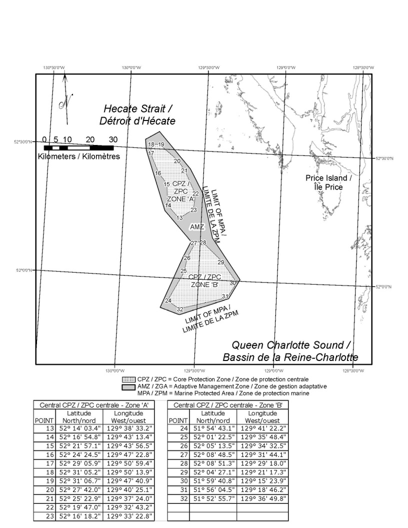 L’annexe 3 est une carte qui représente la zone de protection marine des récifs centraux, incluant deux zones de protection centrale entourées d’une zone de gestion adaptative. L’annexe contient aussi deux tableaux qui donnent les coordonnées géographiques des zones de protection centrale.